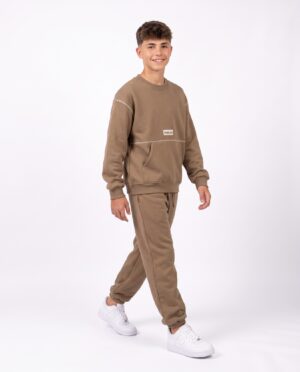 Home brown model3 image 1